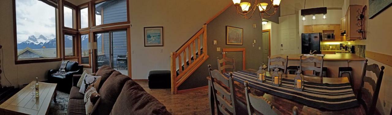 Downtown Loft, Mountain Views, Fireplace, Couple'S Retreat, Walker'S Paradise Canmore Eksteriør bilde